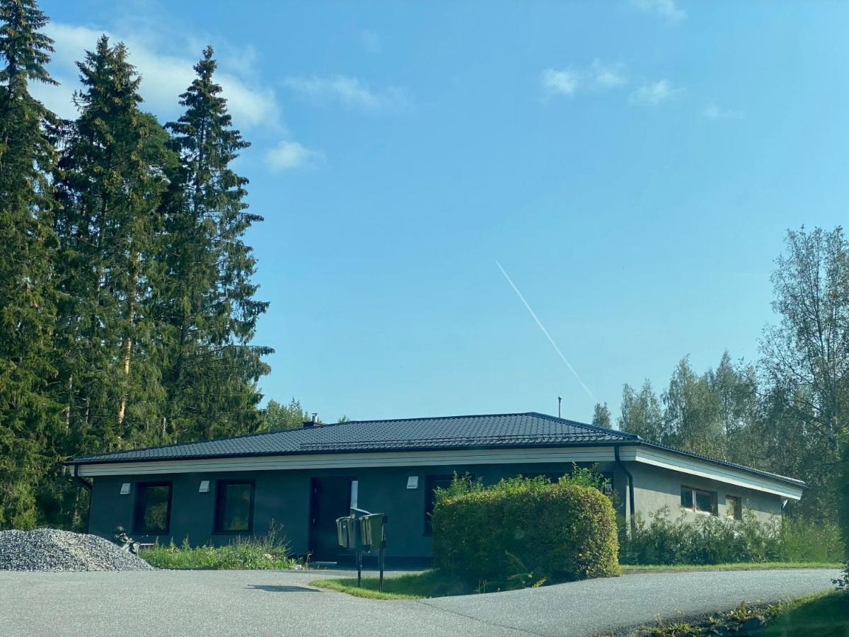 Idyllic Villa Unikko With Jacuzzi And Sauna Pori Eksteriør billede